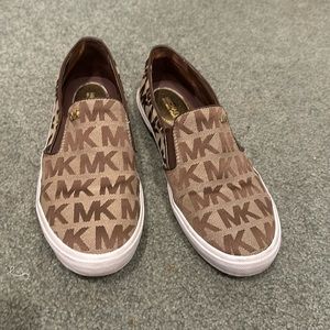 Michael Kors slip on sneaker (size 8.5)